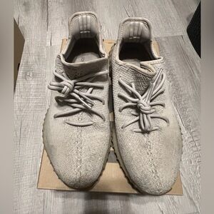 Adidas Yeezy Boost 350 V2 Sesame Size 11 Box Shoes Sneakers 2018